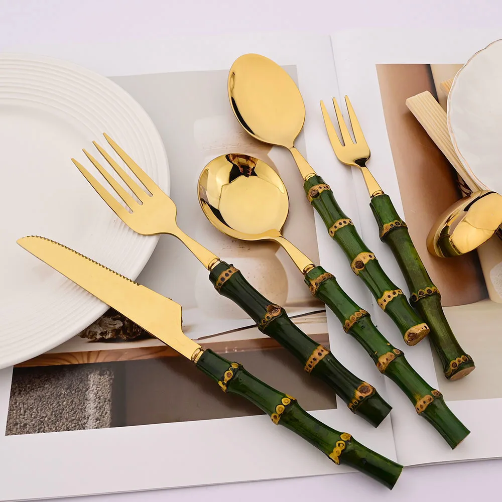 Zestaw sztućców z zielonego ba – Kitchen Gadgets Green recenzja i cena